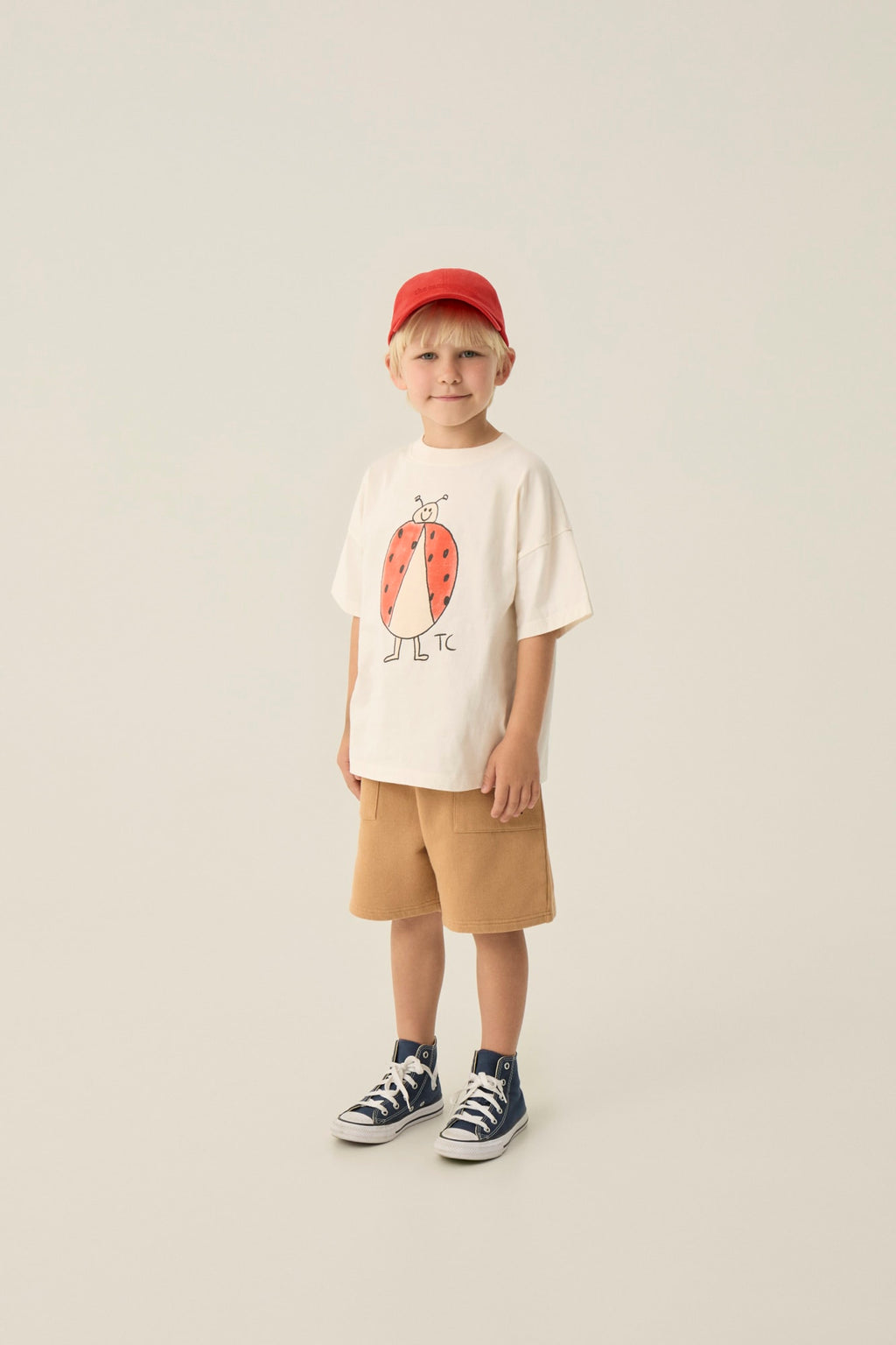 Camiseta Oversized Ladybug