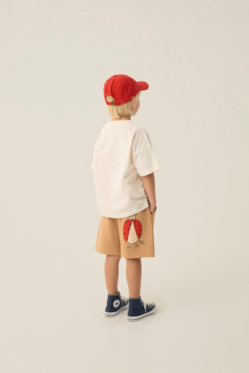 Camiseta Oversized Ladybug
