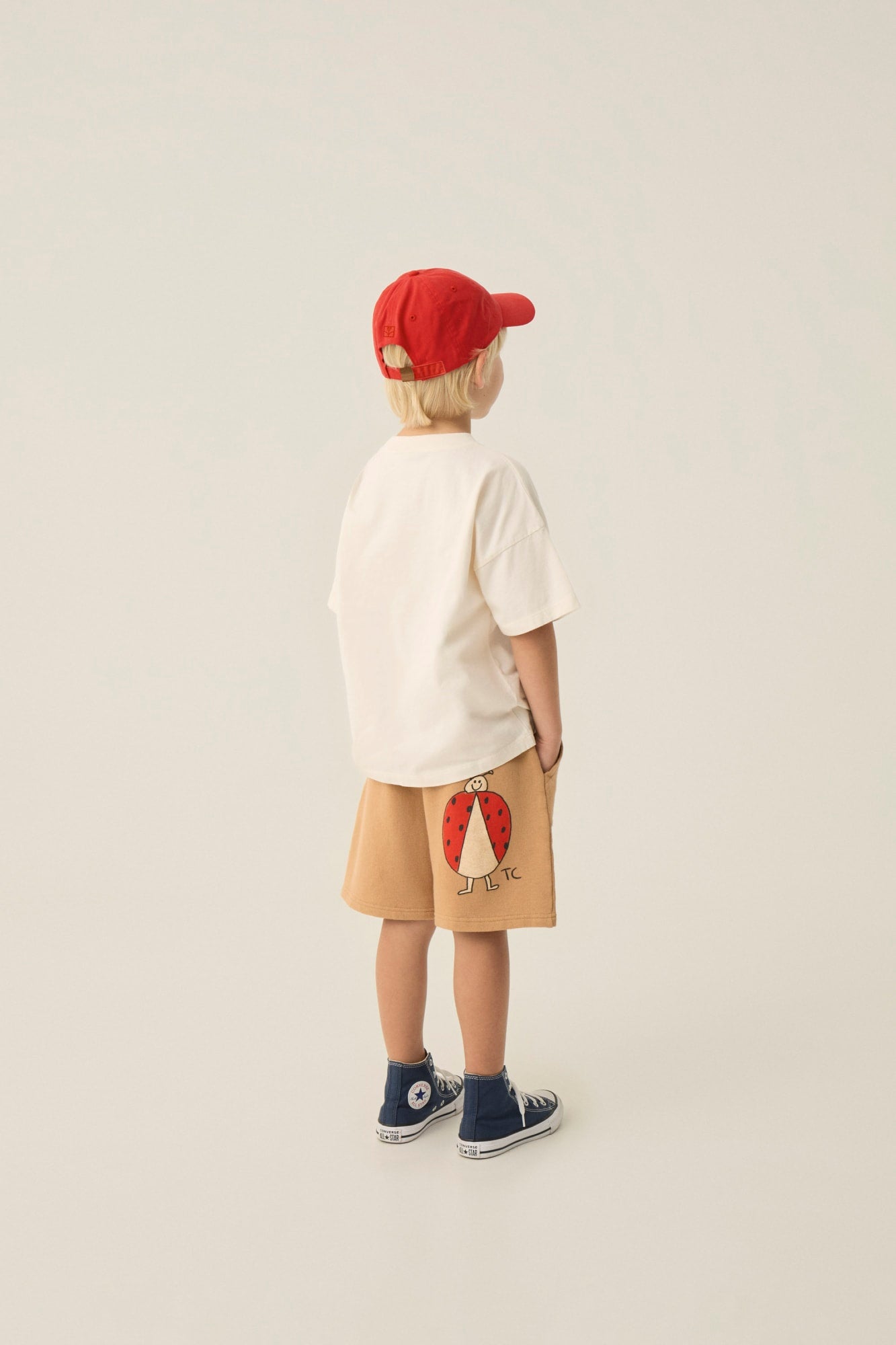 Camiseta Oversized Ladybug