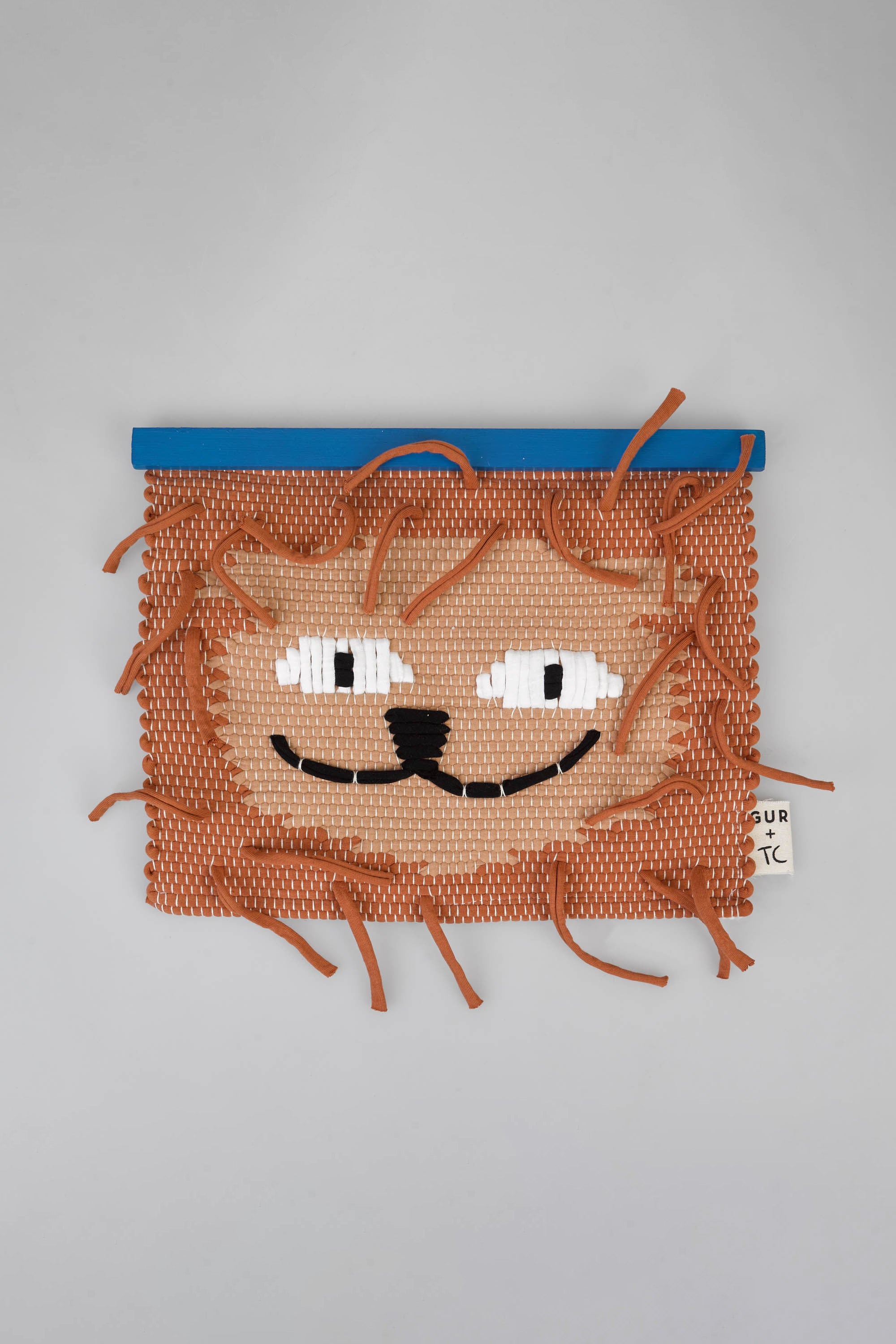 GUR x El León del Campamento